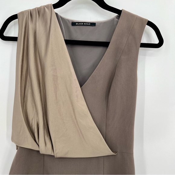 Black Halo Nude Tan Cowl Neck Sleeveless Mini Sheath Dress Draped Size 2 Bodycon - Picture 2 of 7